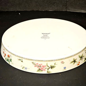 Vintage  ‎ 1997 Wedgwood Fleur Oval Baker 8 X 11.5”